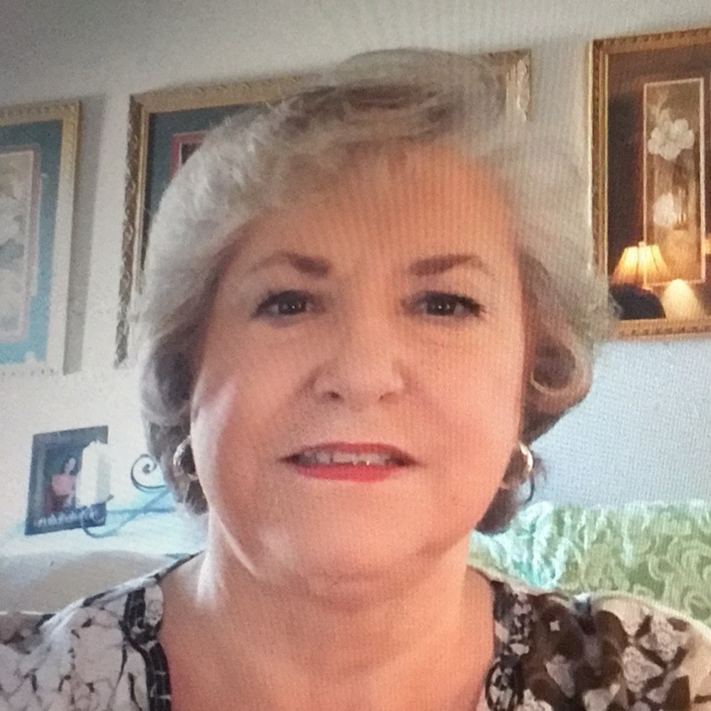 Meet your Posher, Linda